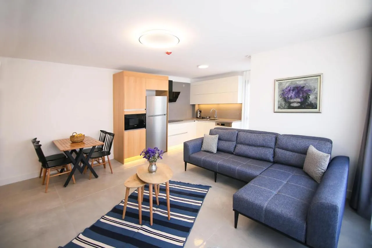 Krem Marin Otel Çeşme Türkei